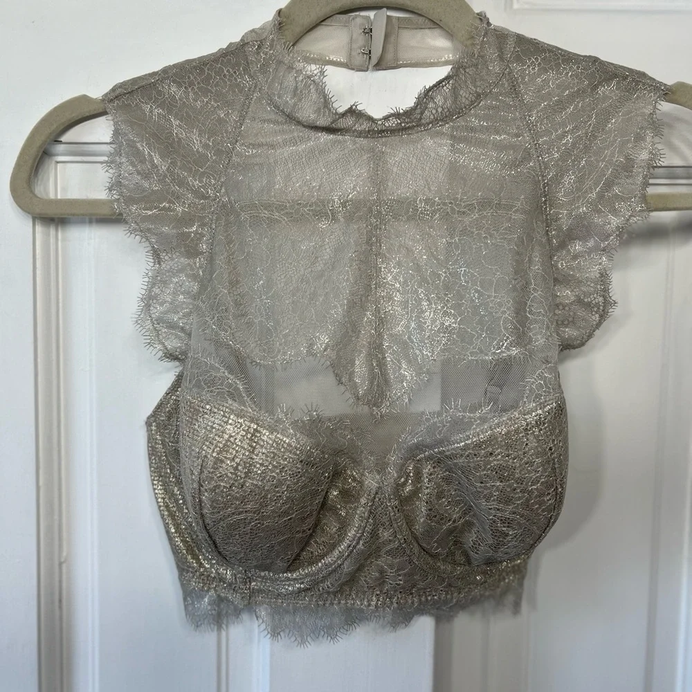 🆕 Victoria's Secret Dream Angels High Neck Chatilly Lace Demi Bra 32DD - Picture 4 of 8